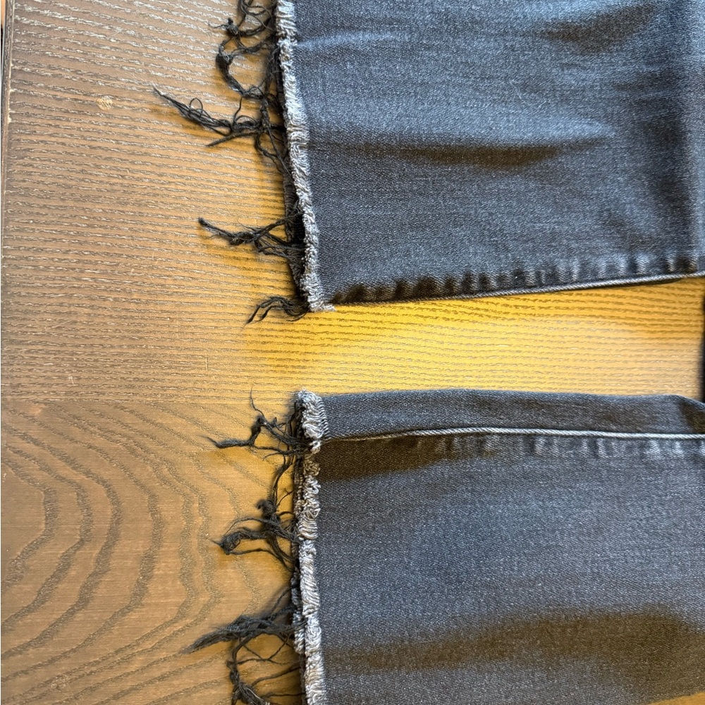 MOTHER The Hustler Ankle Fray Black Denim Jeans - Picture 3 of 5